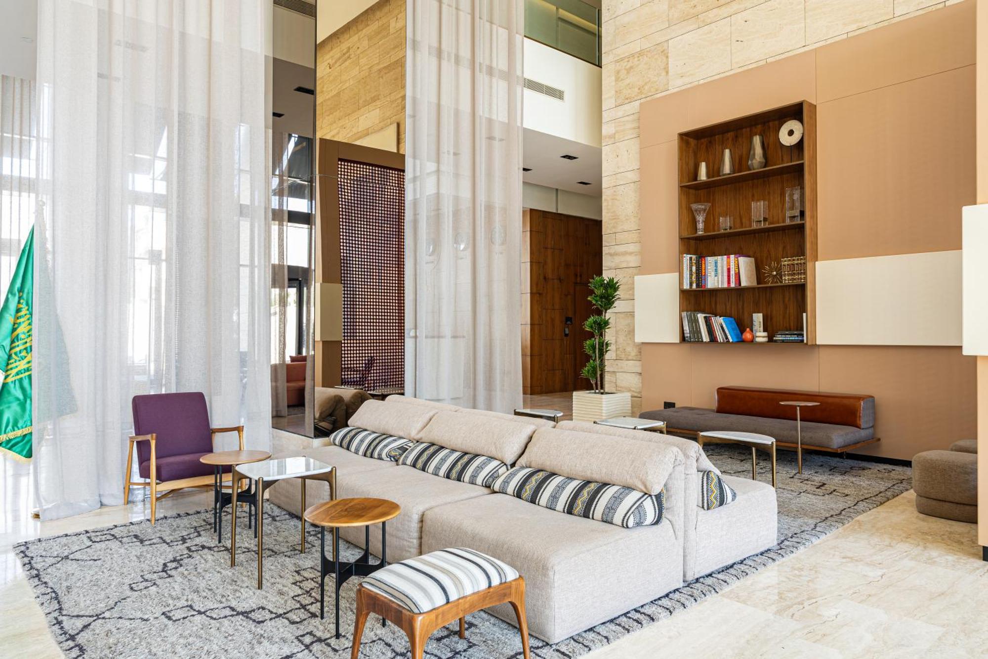 Shirvan Hotel City Yard Джедда Экстерьер фото The Library